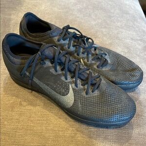 Nike Men's Black Athletic Shoes
